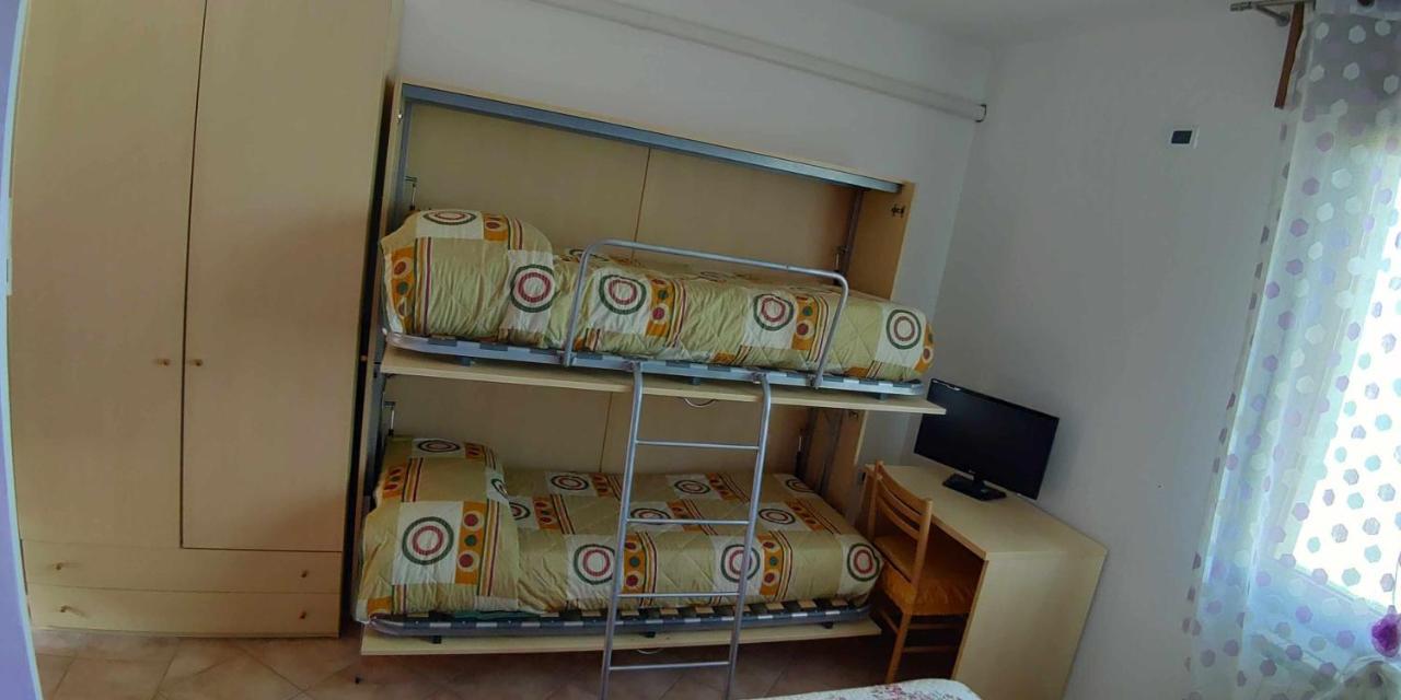 Agriturismo La Fraterna Tolle Екстериор снимка
