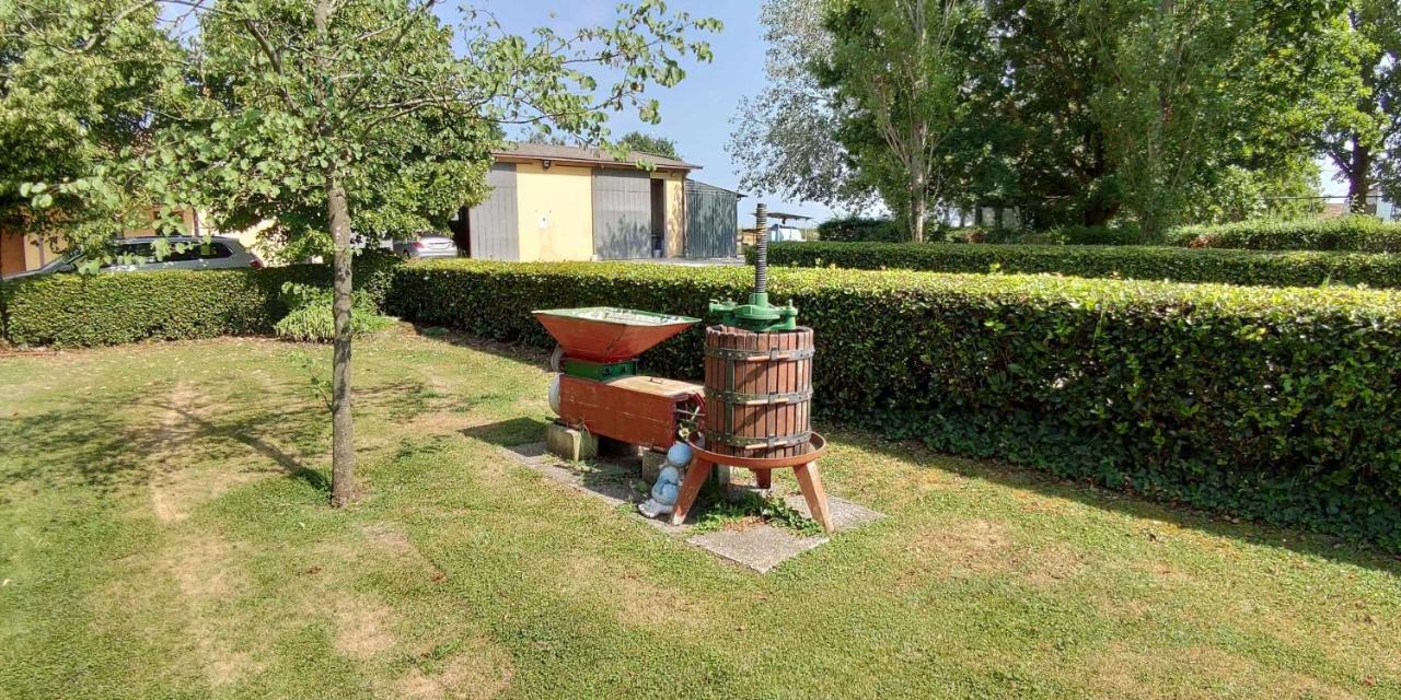 Agriturismo La Fraterna Tolle Екстериор снимка